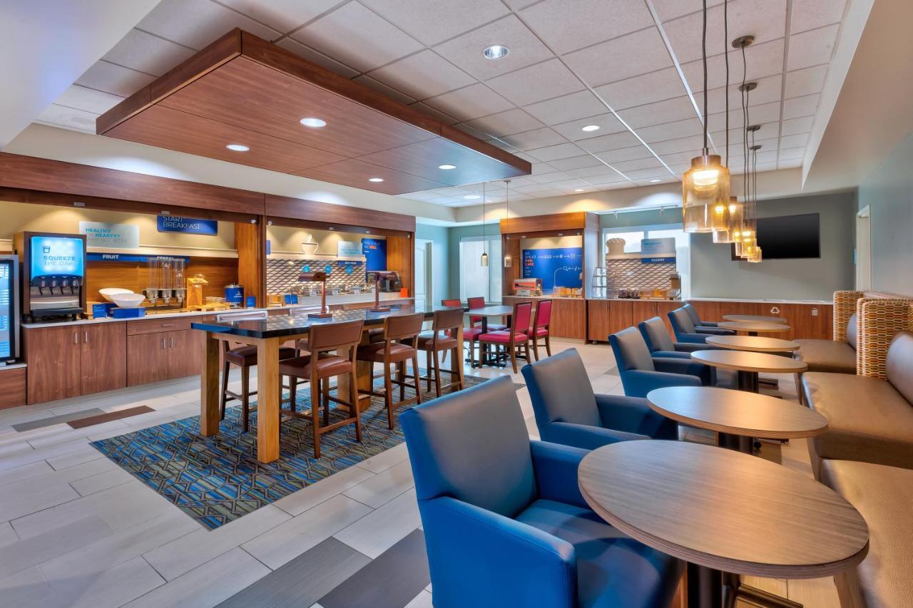 Holiday Inn Express & Suites - Effingham By Ihg מראה חיצוני תמונה