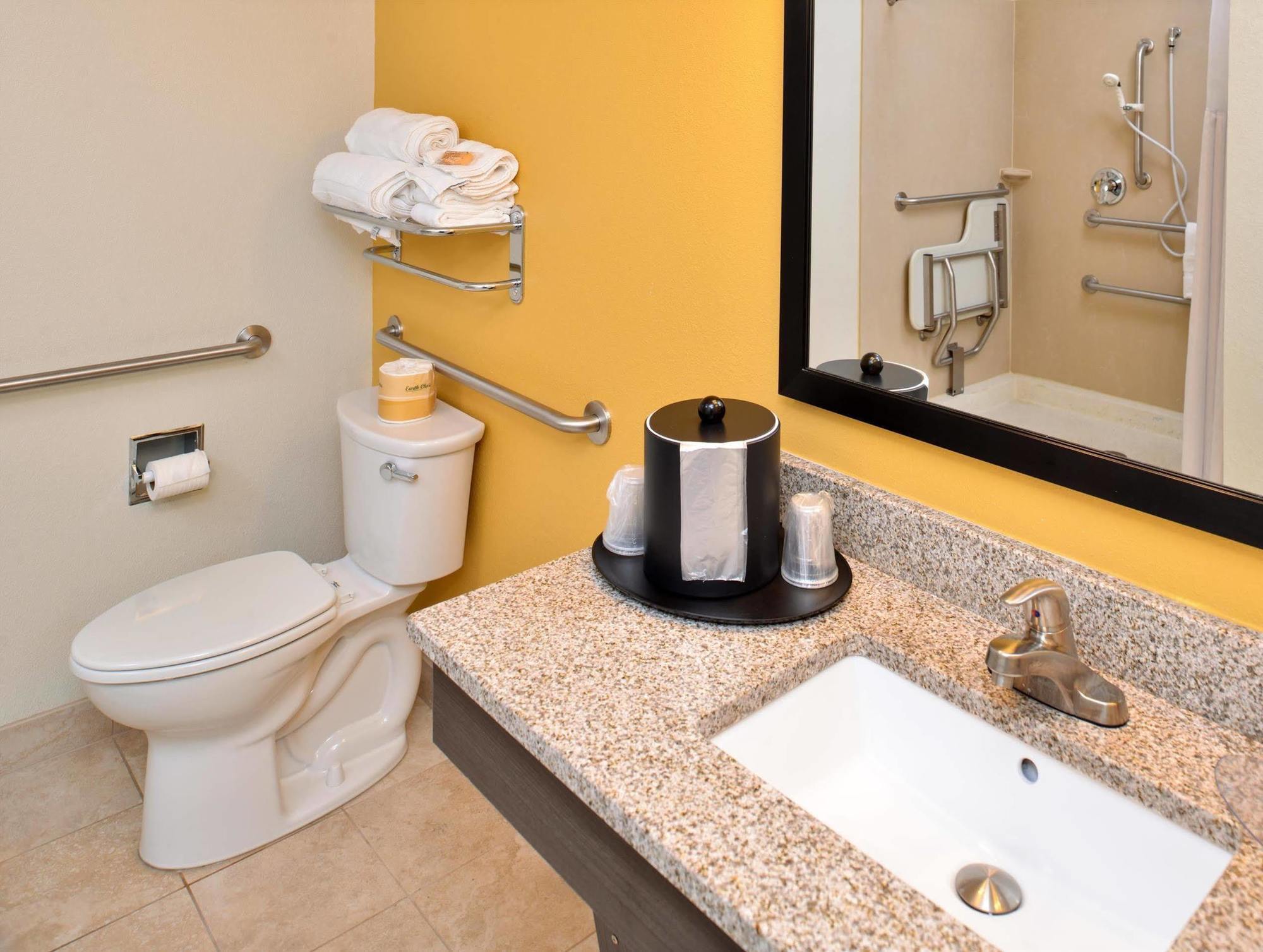 Holiday Inn Express & Suites - Effingham By Ihg מראה חיצוני תמונה