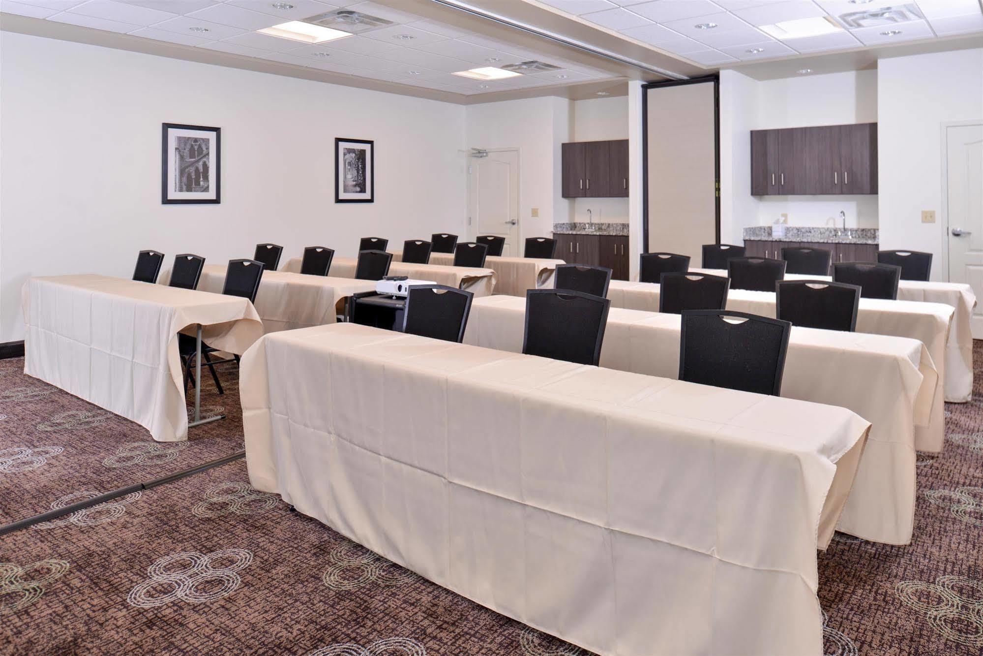 Holiday Inn Express & Suites - Effingham By Ihg מראה חיצוני תמונה